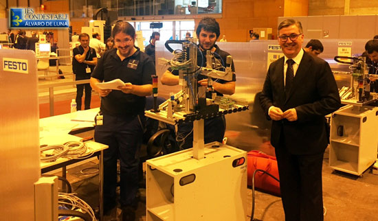 Daniel Rojas, Eduardo Ocaña y el Consejero Marcial Marín Daniel Rojas, Eduardo Ocaña y el Consejero Marcial Marín